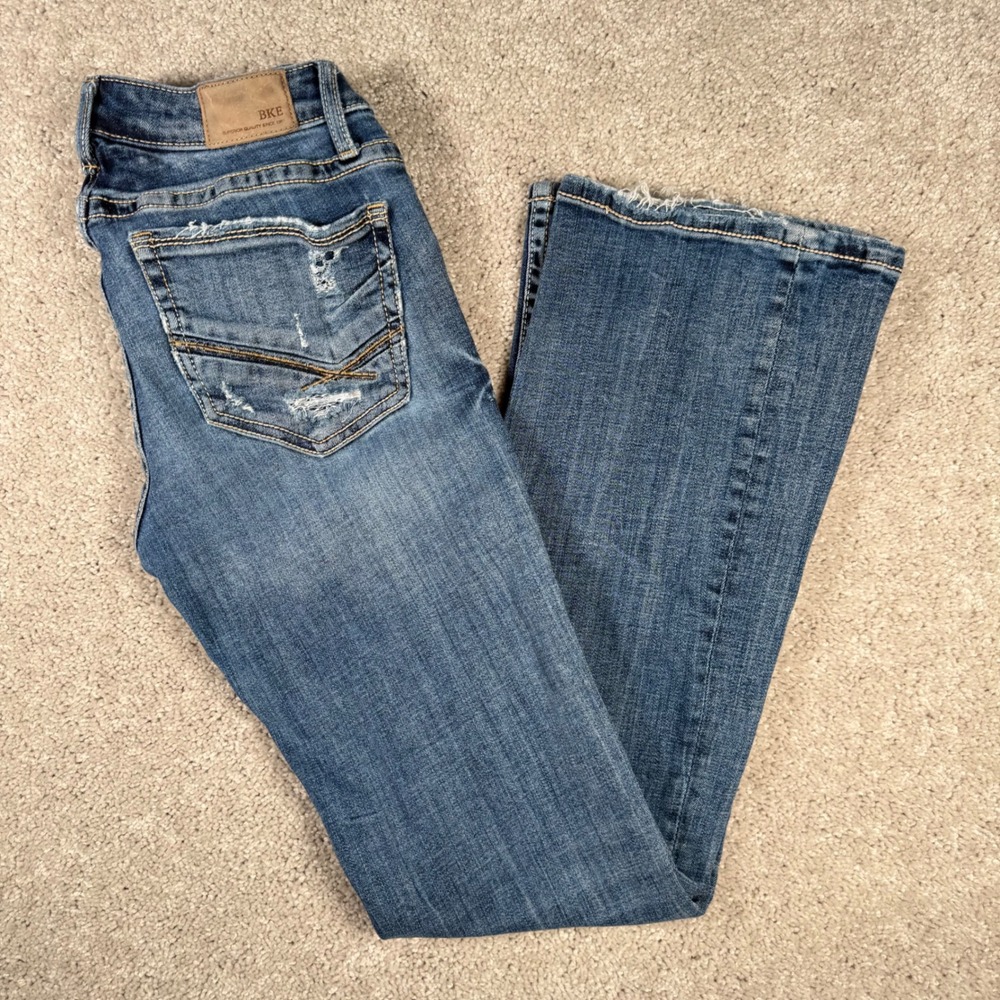 BKE Stella Low Rise Bootcut Jeans Blue Distressed Whiskered Denim Women's 25
